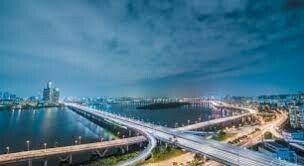 Hutchinson Việt Nam 1