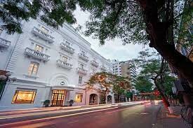 Khách Sạn Manoir Des Arts 2