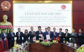 CTY TNHH ĐẦU TƯ VƯƠNG TẤN 4