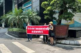 HOLIDAYS VIỆT NAM 9