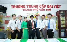 Trường Trung Cấp Đại Việt 8