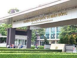 TRƯỜNG ĐẠI HỌC QUỐC TẾ MIỀN ĐÔNG (EIU) 1