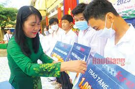 Sở Giáo dục và Đào tạo Hậu Giang 5