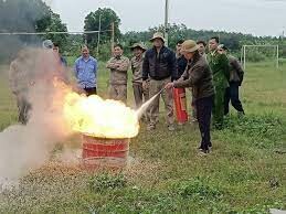 PHÒNG CHÁY CHỮA CHÁY HUY HOÀNG 10