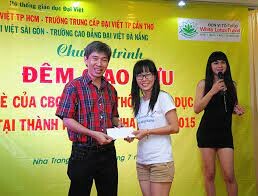 Trường Trung Cấp Đại Việt 9