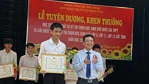 Sở Giáo dục và Đào tạo Quảng Bình 4