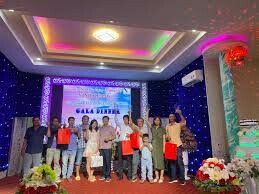 MAY MƯỜI VINH QUANG 2