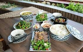 Bữa Ăn Trên Mây 11