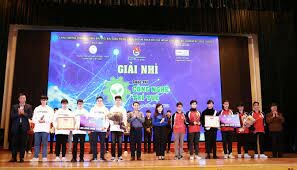 Công ty giáo dục và công nghệ đột phá ENT 8