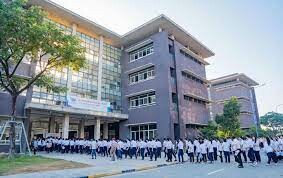 TRƯỜNG ĐẠI HỌC QUỐC TẾ MIỀN ĐÔNG (EIU) 16