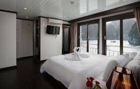 Aclass cruises Group (ACG) 4