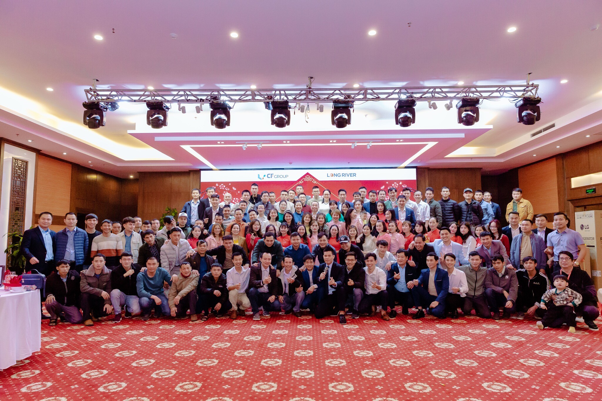 Công ty Cổ phần CF Group 10