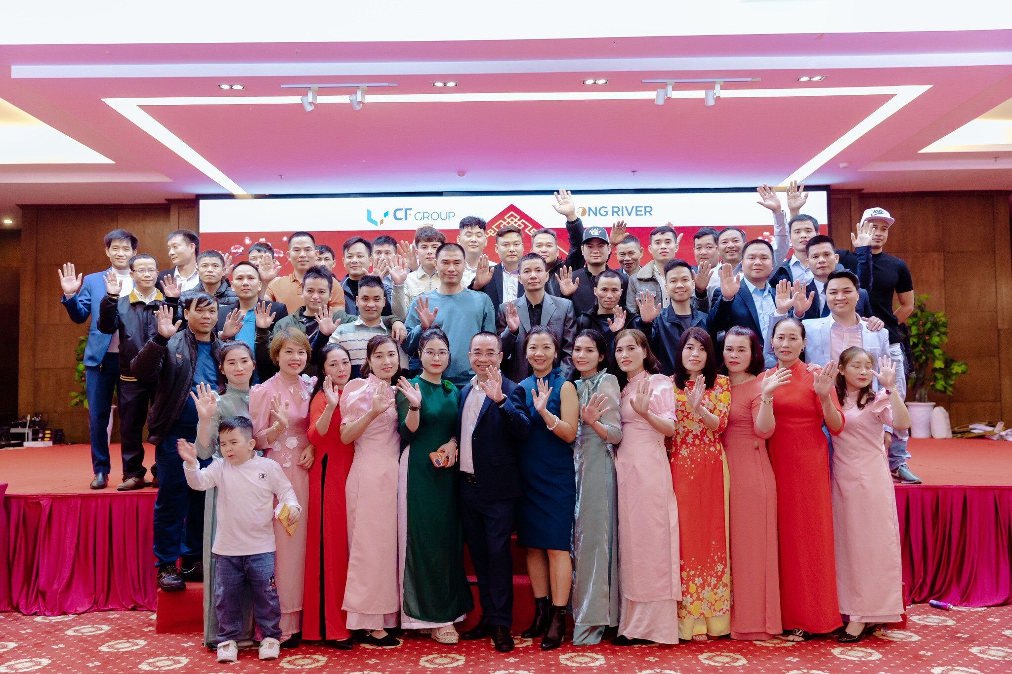 Công ty Cổ phần CF Group 9