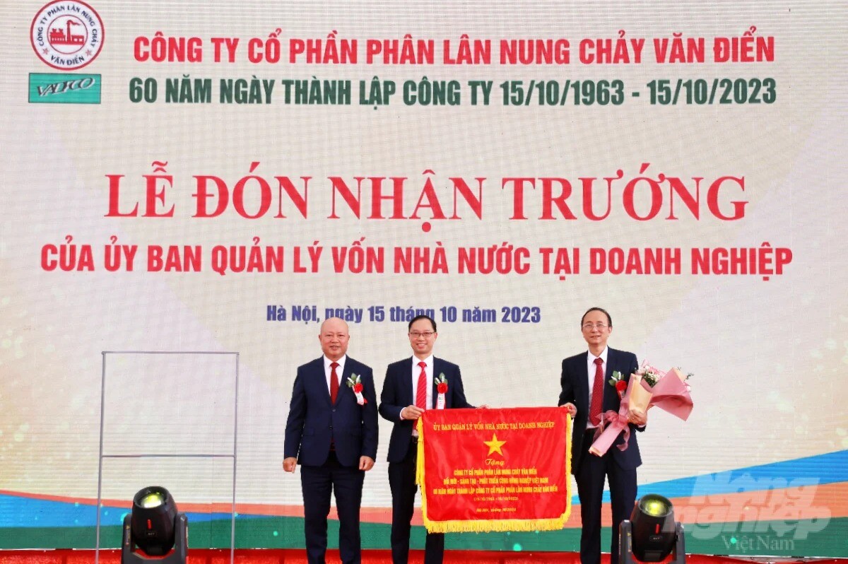 Phân lân Văn Điển 7