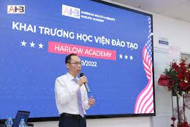 Học Viện Harlow 7