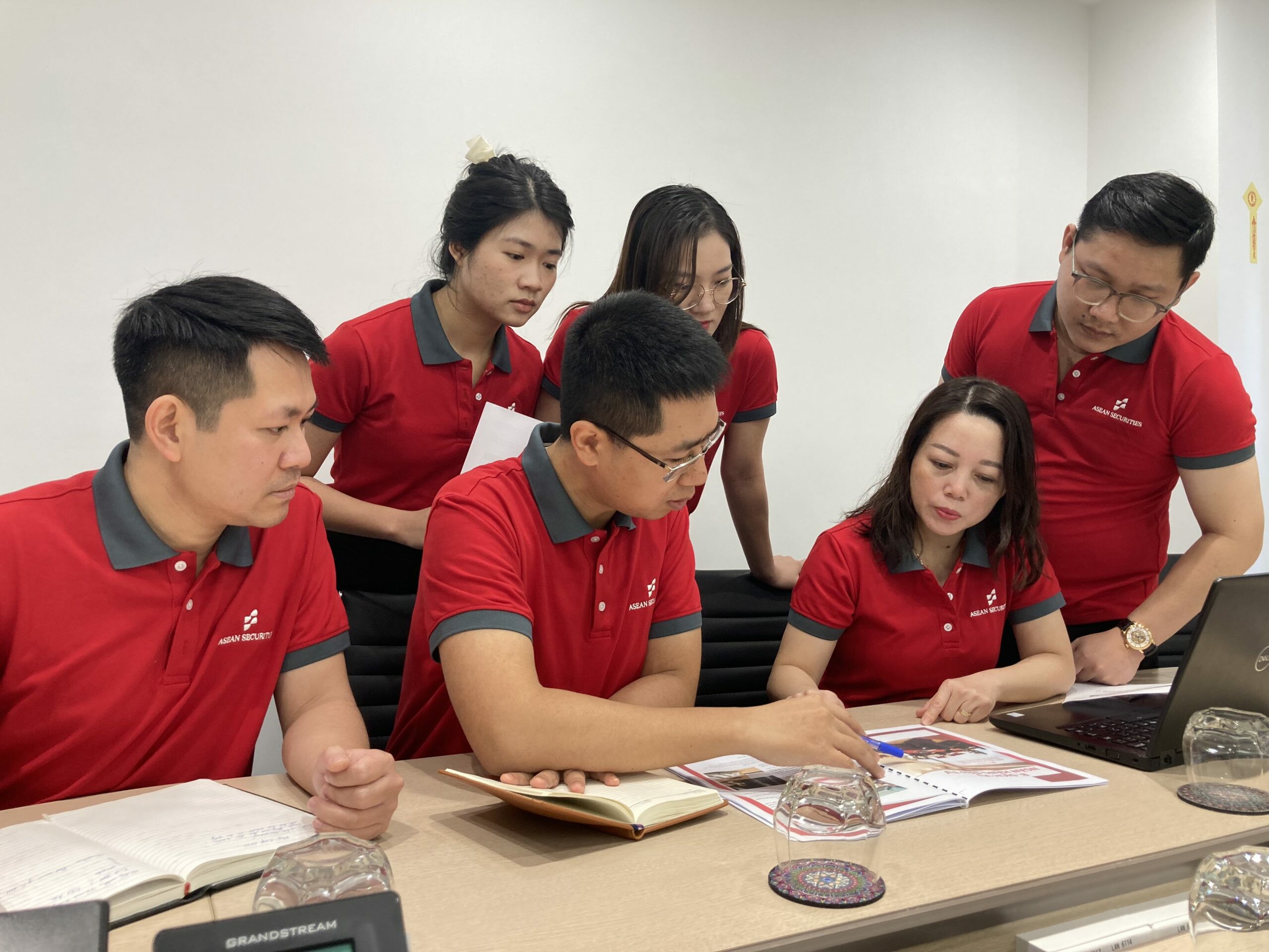 Chứng khoán Asean 5