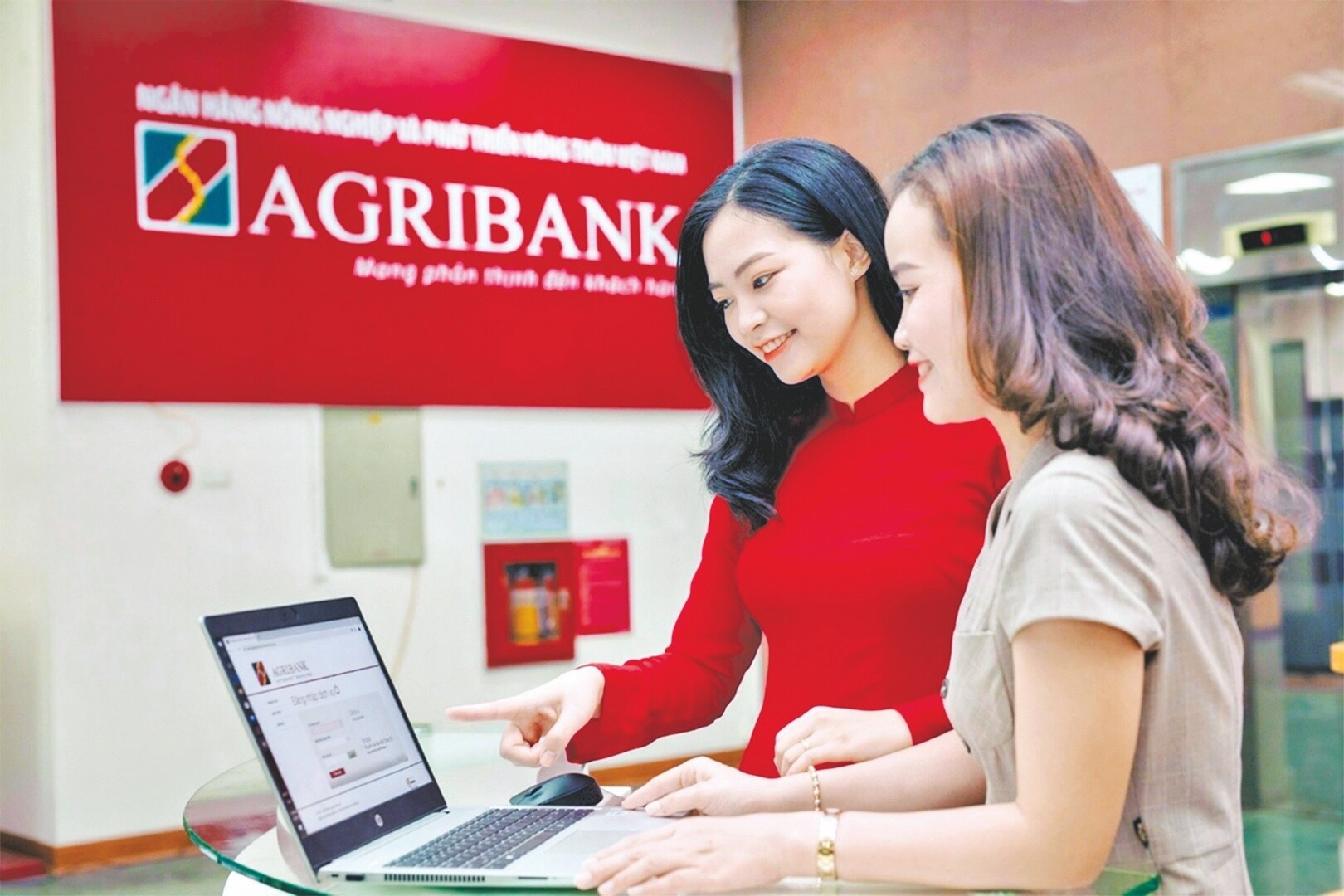 Ngân hàng Nông nghiệp và Phát triển Nông thôn - AgriBank 6