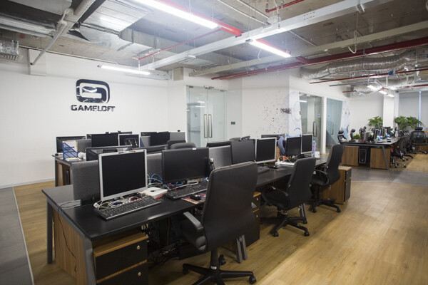 GAMELOFT 1