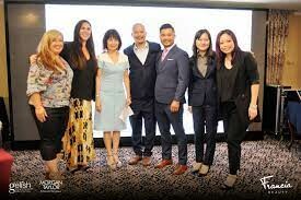 Francia Beauty Group 3