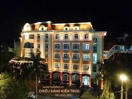 CHIẾU SÁNG KIẾN TRÚC AURA 10