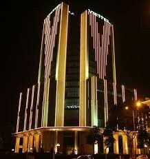 CHIẾU SÁNG KIẾN TRÚC AURA 8