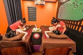 dịch vụ thương mại và đầu tư Fuji 3