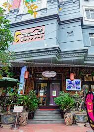 dịch vụ thương mại và đầu tư Fuji 7