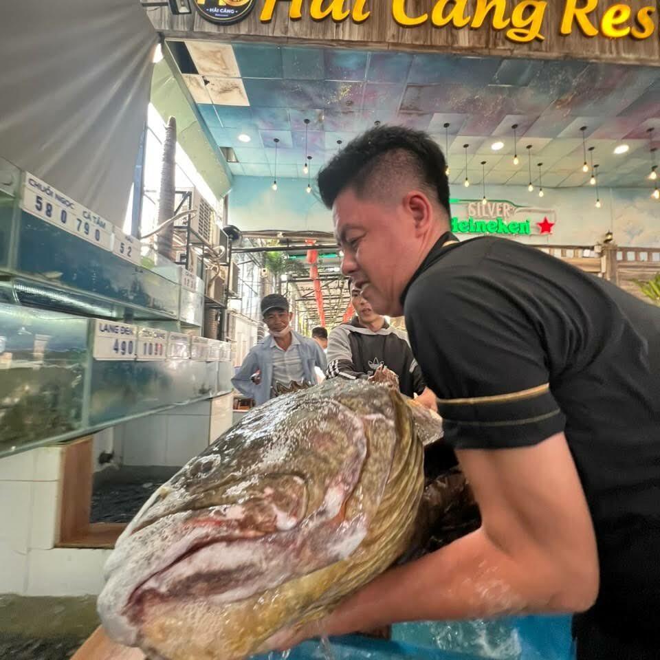 SKY36 - Nhà hàng Hải Cảng 4