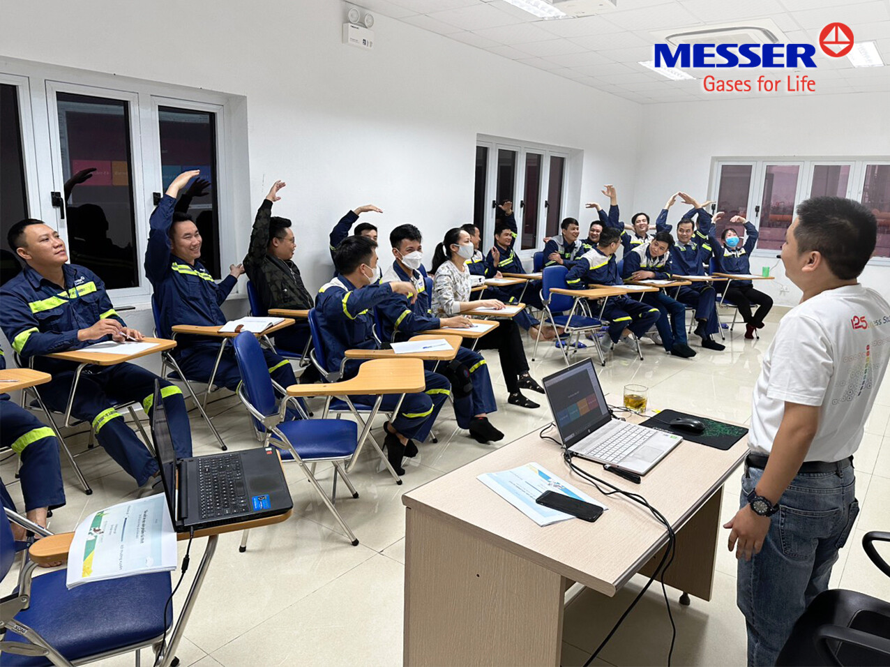 Khí Công Nghiệp Messer 4