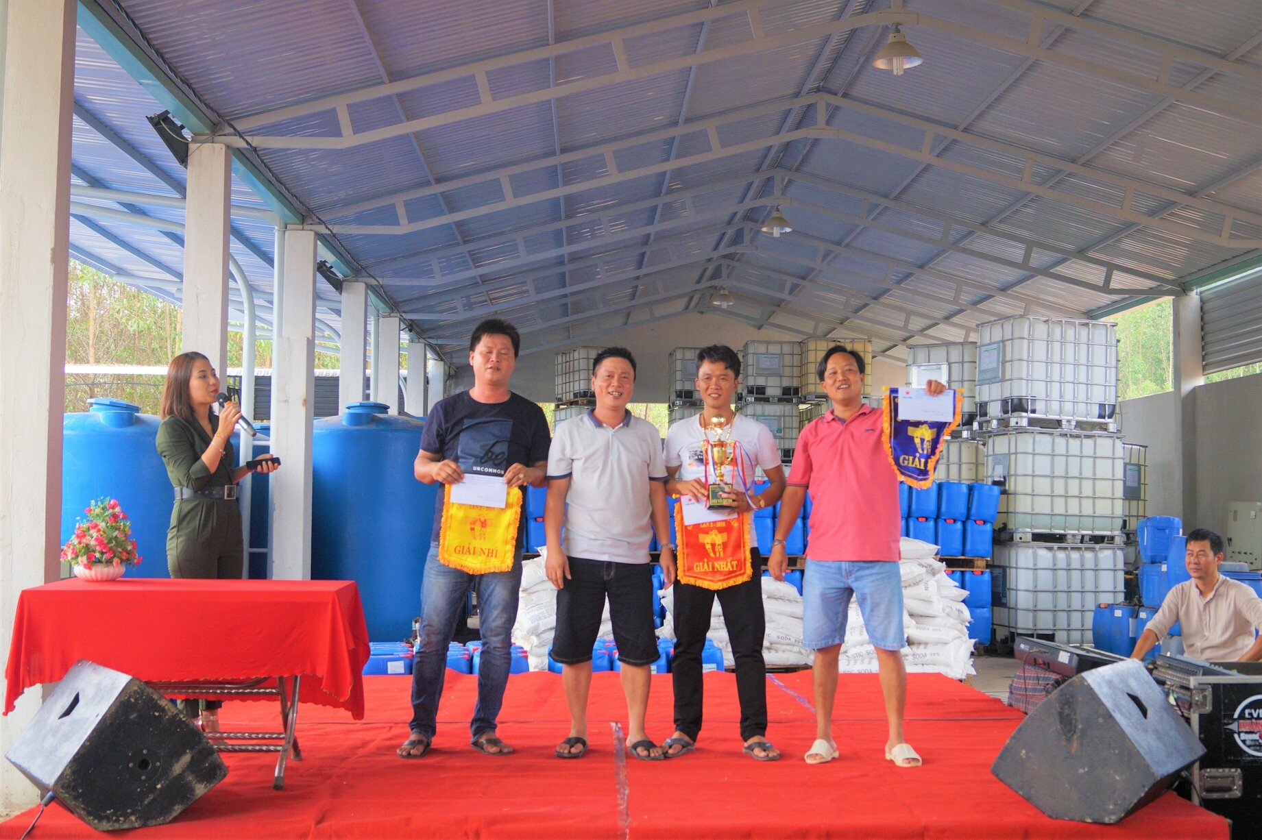 SẢN XUẤT THƯƠNG MẠI DỊCH VỤ HOÁ CẢNH 8