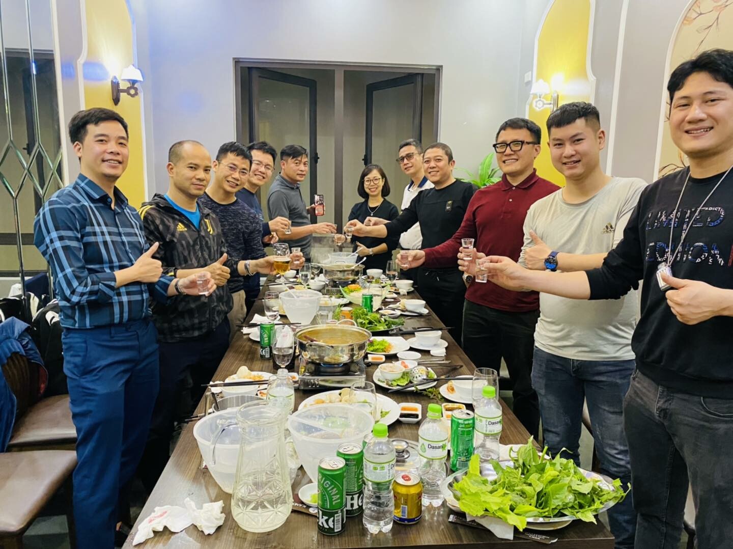 Dịch Vụ & Thương Mại TND 4