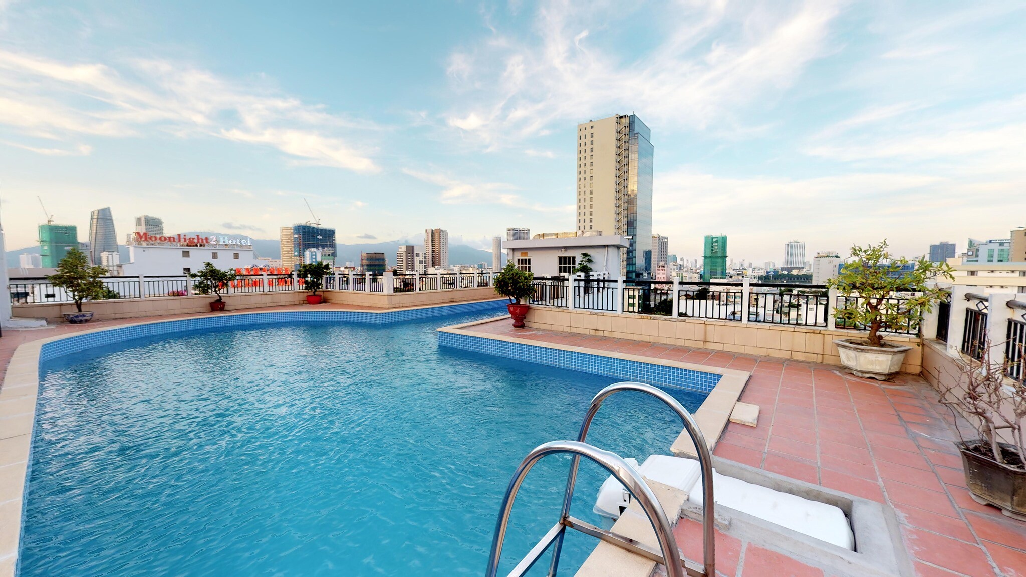 Phương Đông Việt 11