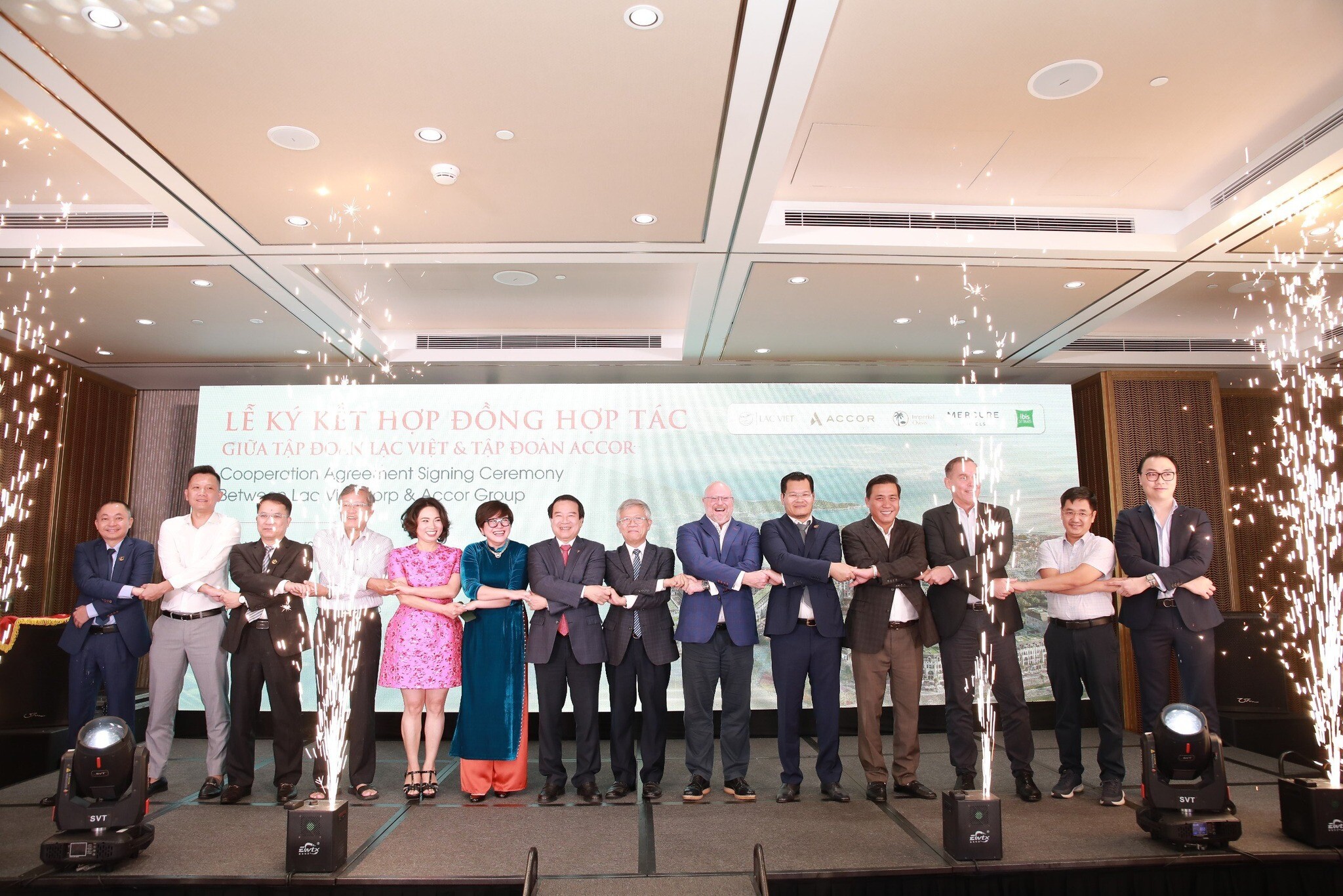 Tập đoàn LẠC VIỆT 5