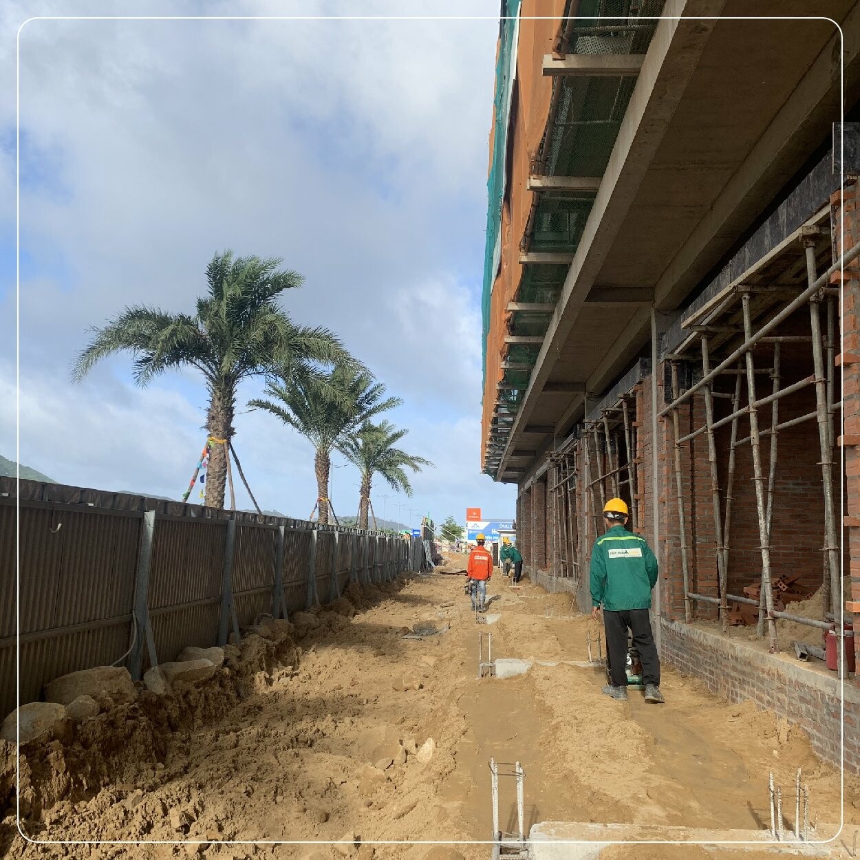 Tập đoàn LẠC VIỆT 8