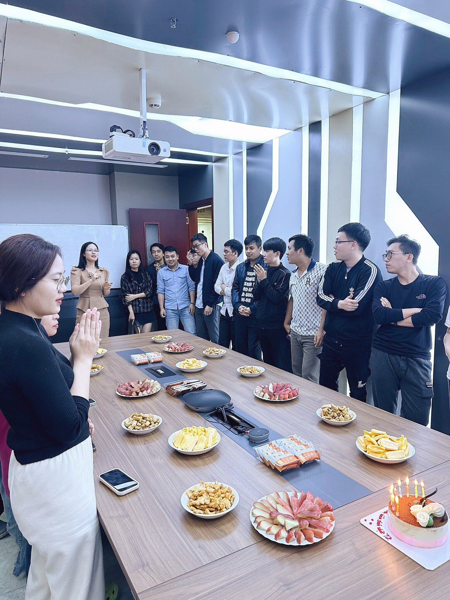 Giải pháp và Công nghệ Tích hợp Đông Dương (IIST Joint Stock Co.)) 1