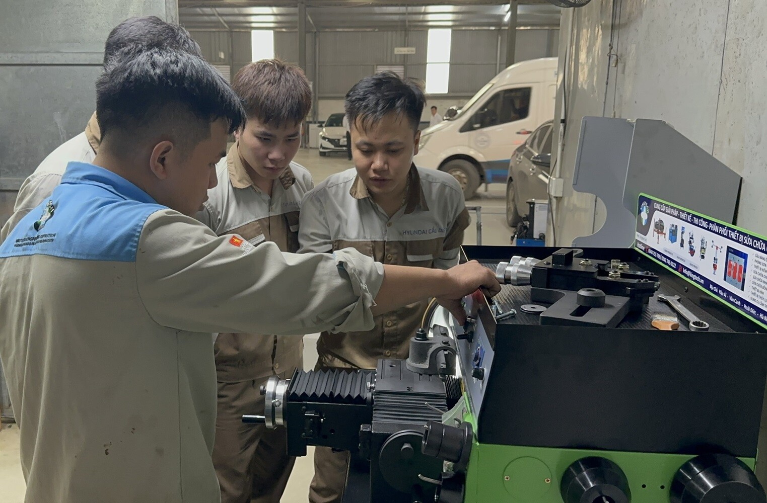 Kỹ Nghệ Kingtech 4