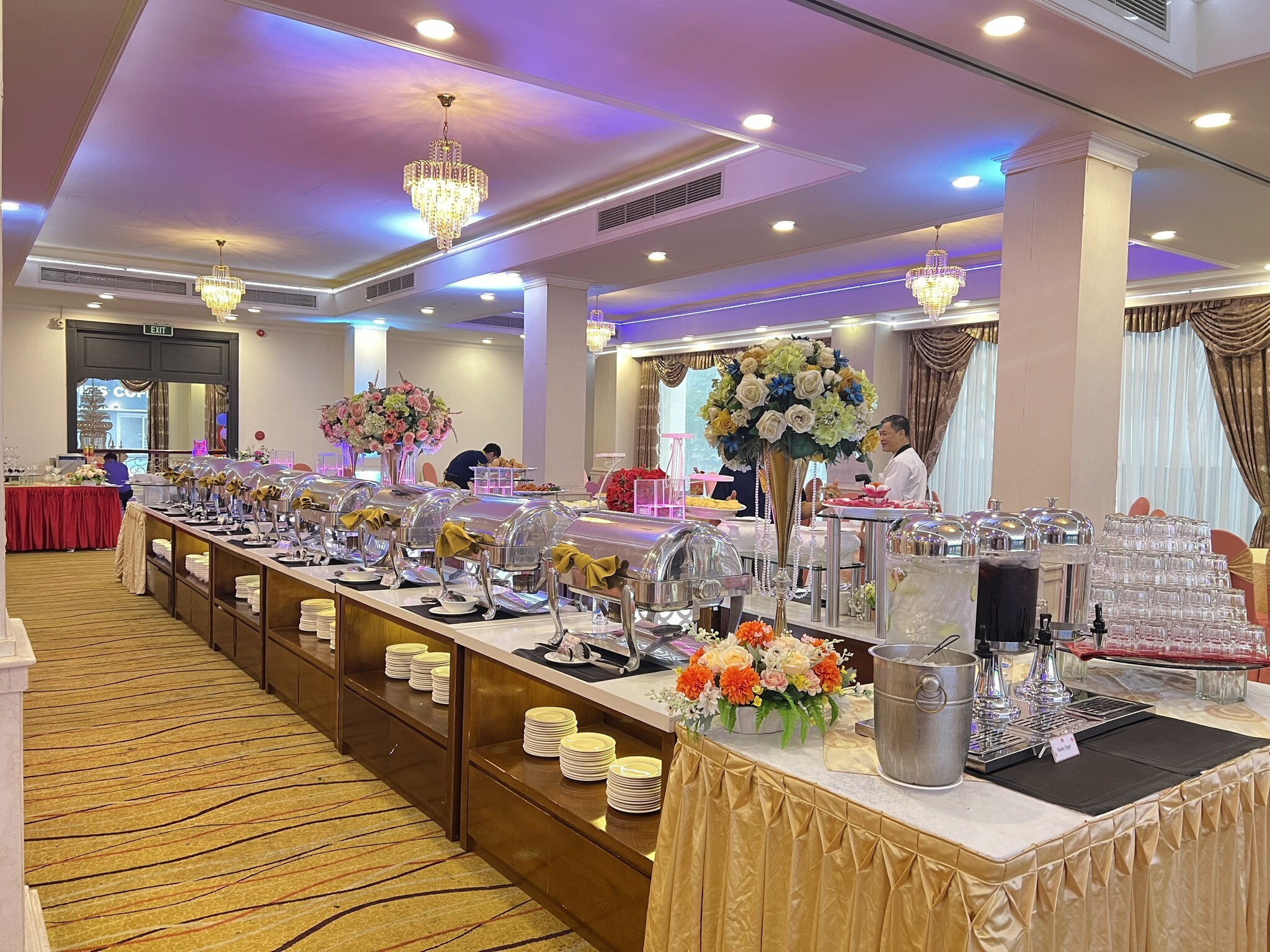 Khách sạn Thiên Hồng 11