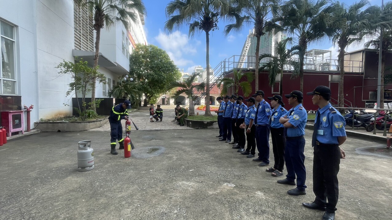 BẢO VỆ HOA SEN 9