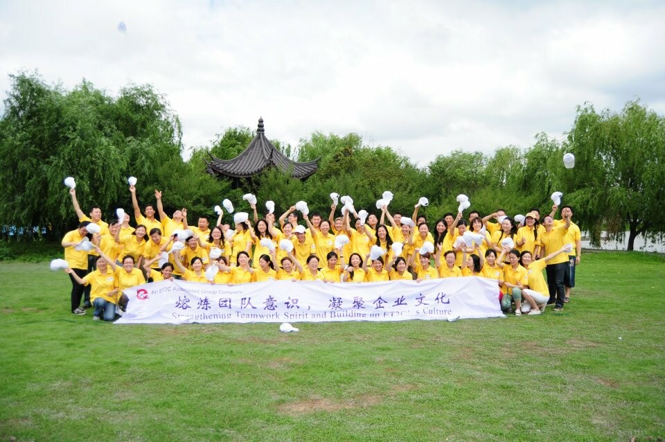 ET2C INTERNATIONAL LIMITED 9