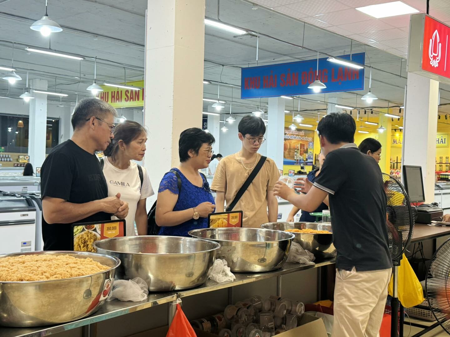 Vựa Hải Sản Bãi Cháy 5