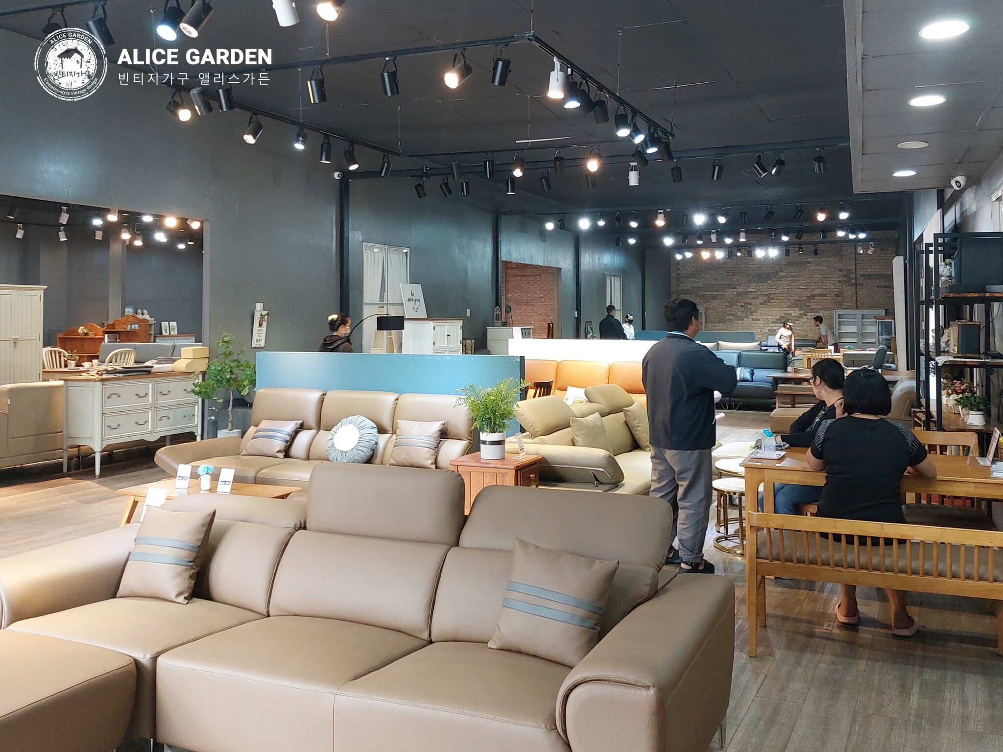 Nội Thất ALICE 2