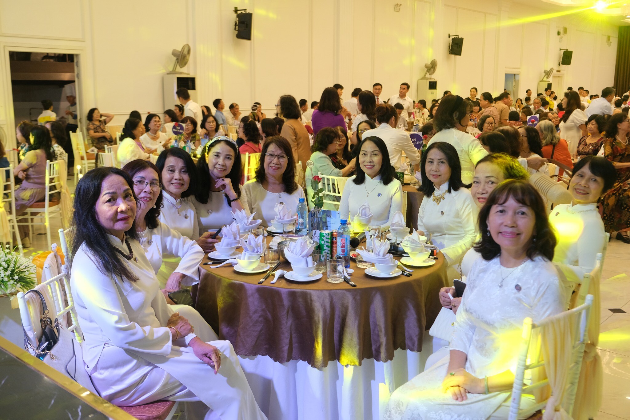 KHÁCH SẠN ALBA, ALBA SPA HUẾ 2