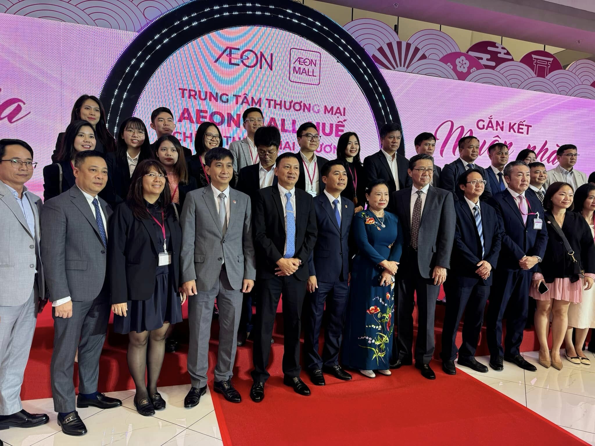 Xây dựng Thương mại và Thể Thao Quang Hà 1