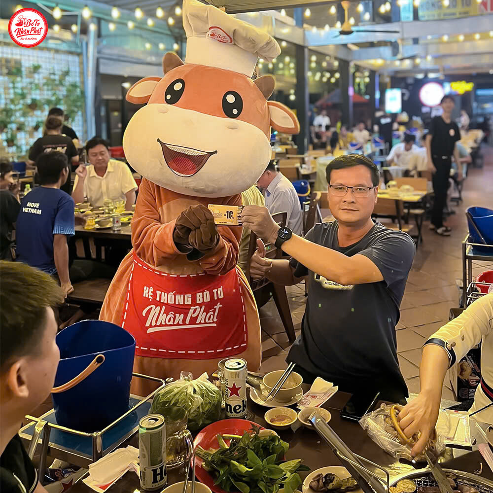 TẬP ĐOÀN PHÁT TRIỂN ẨM THỰC VIỆT NAM -VNCD 5