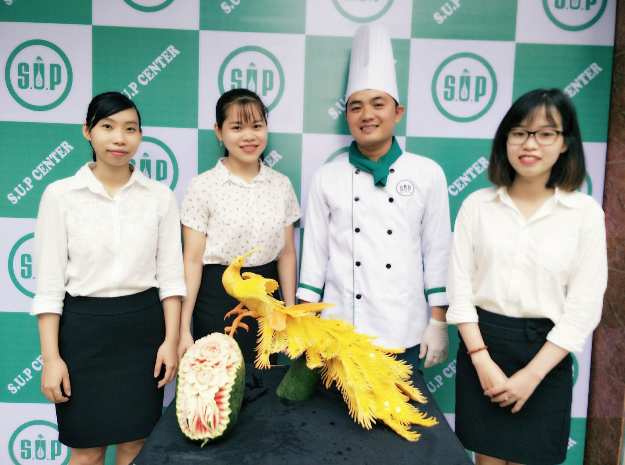 Phương Đông Việt 1