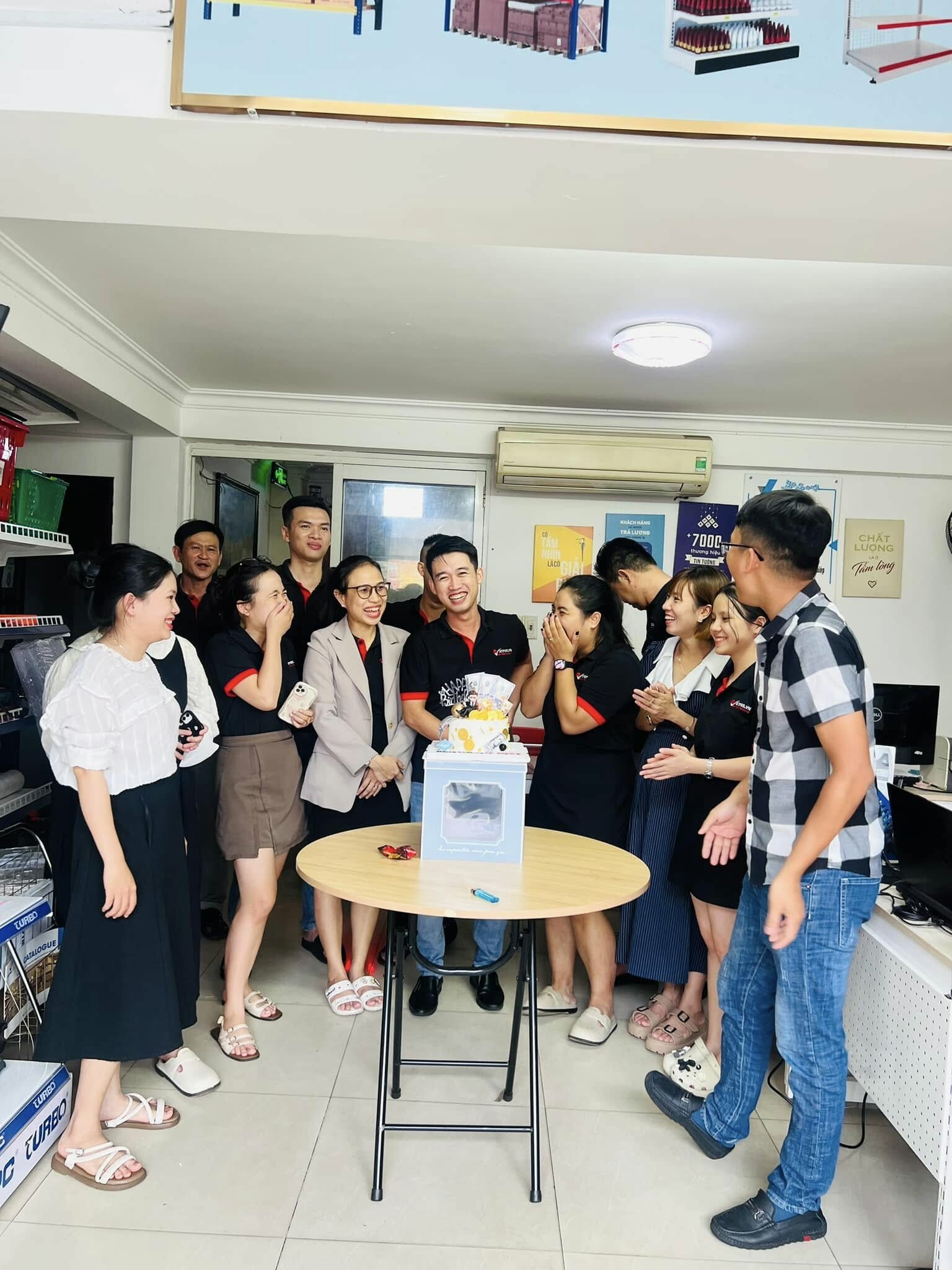 Việt Đức Trí Group 5