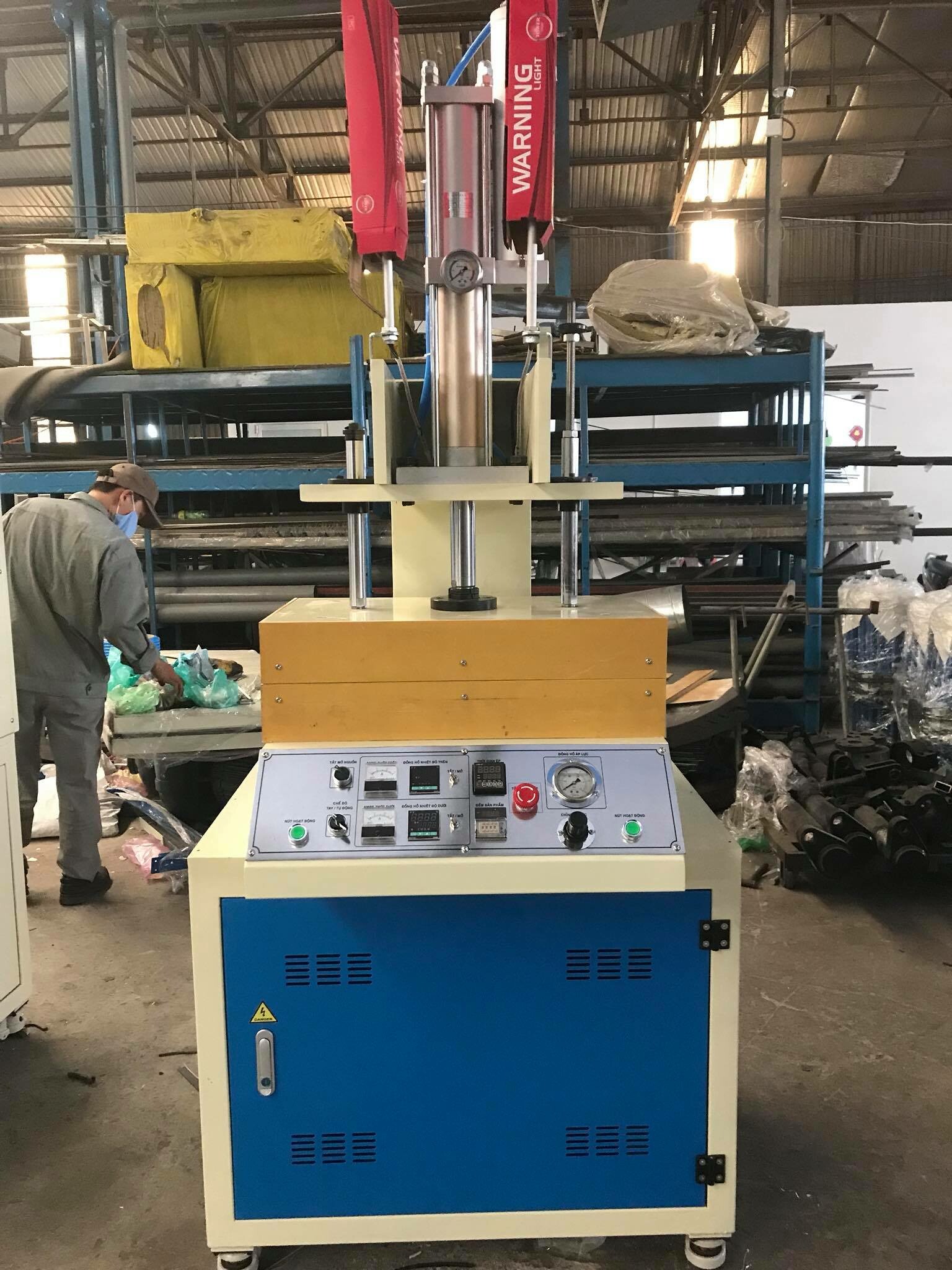 XÂY DỰNG CƠ KHÍ BÌNH HƯNG PHÁT 1