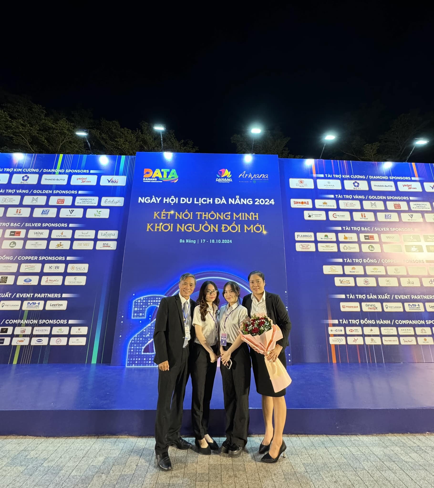 Phương Đông Việt 2