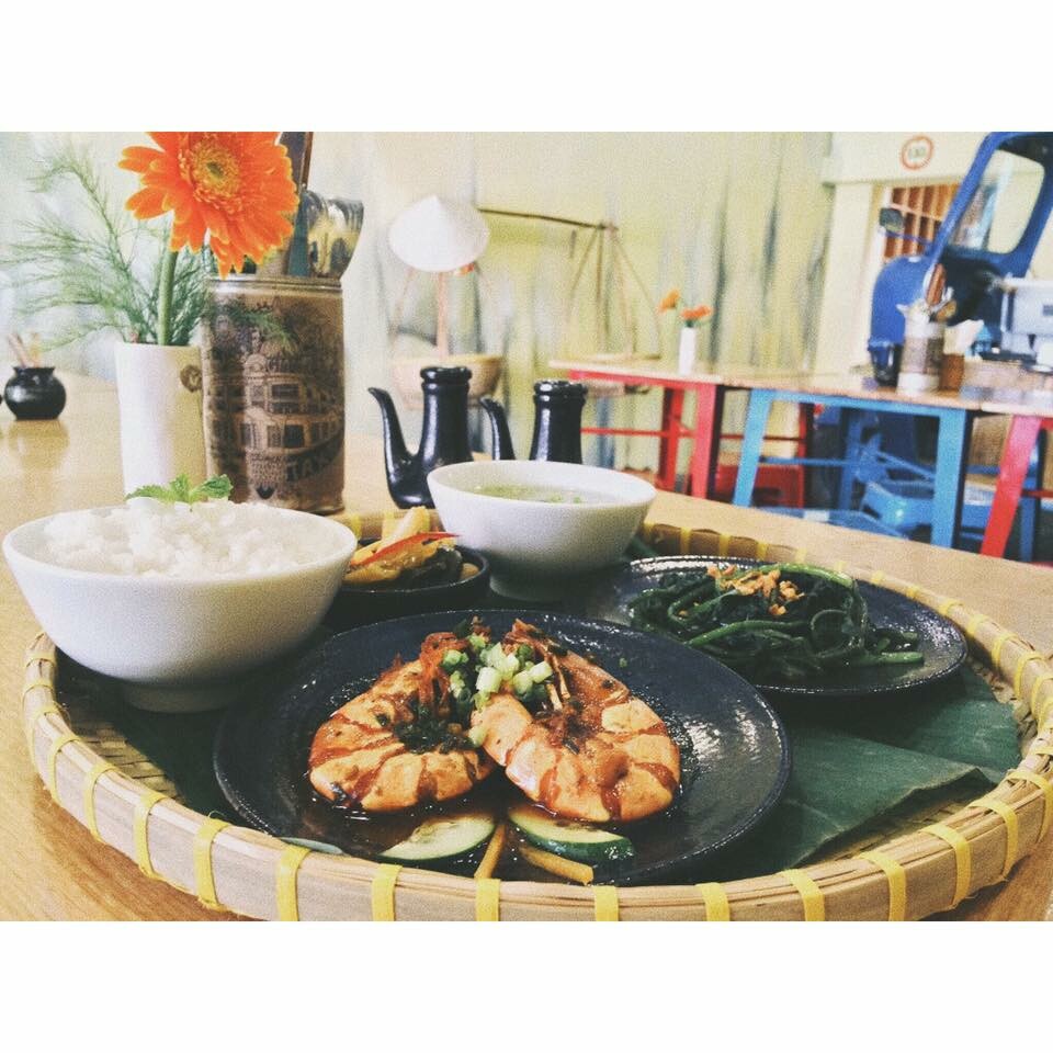 MẸ ỈN KITCHEN 10