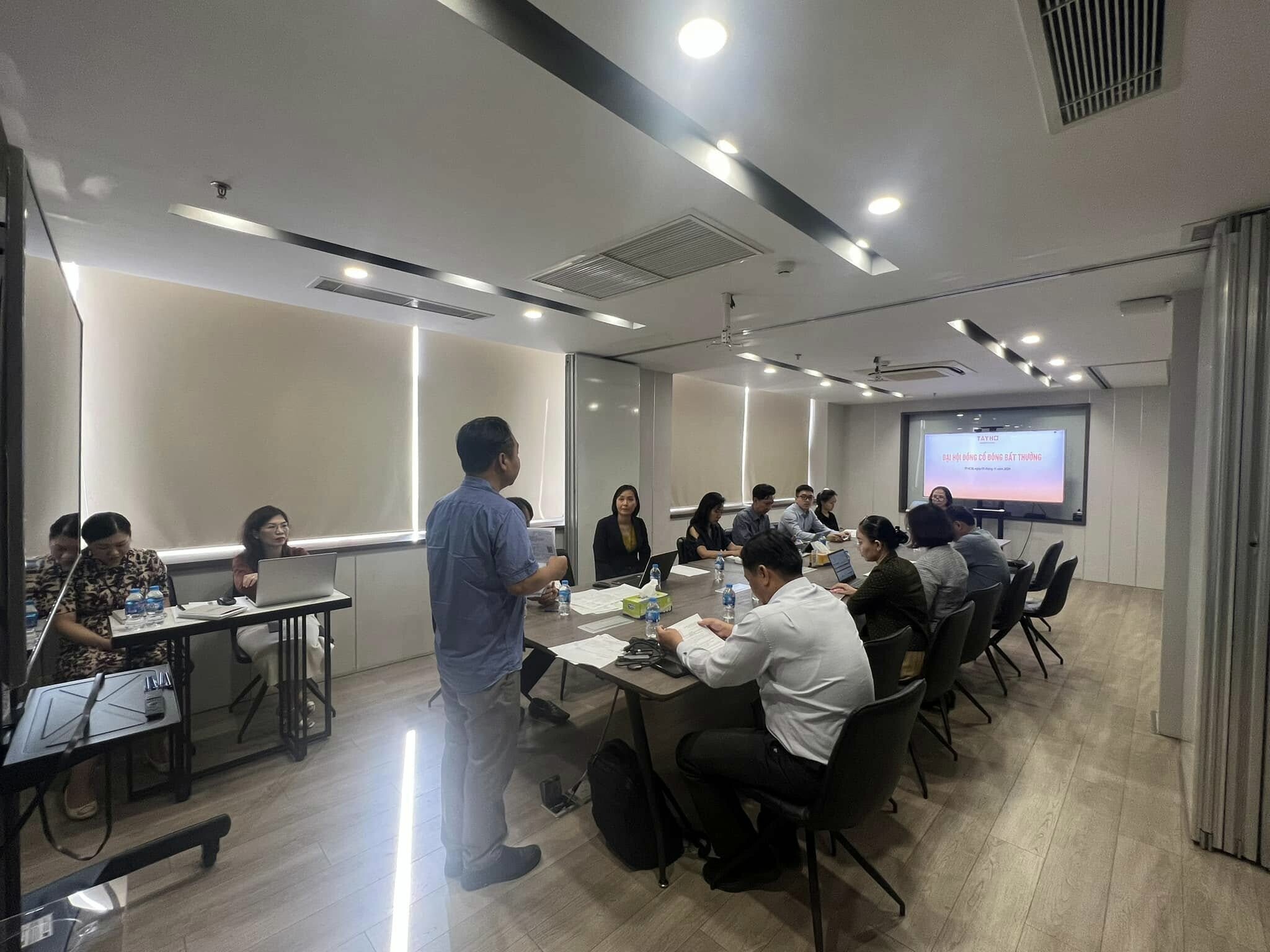 Xây Dựng Công Trình Tây Hồ 3